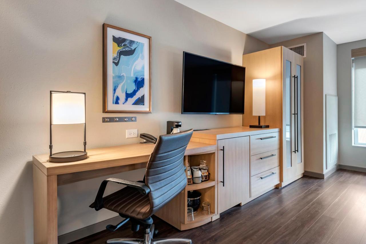 Hyatt Place Indianapolis Кармел Экстерьер фото