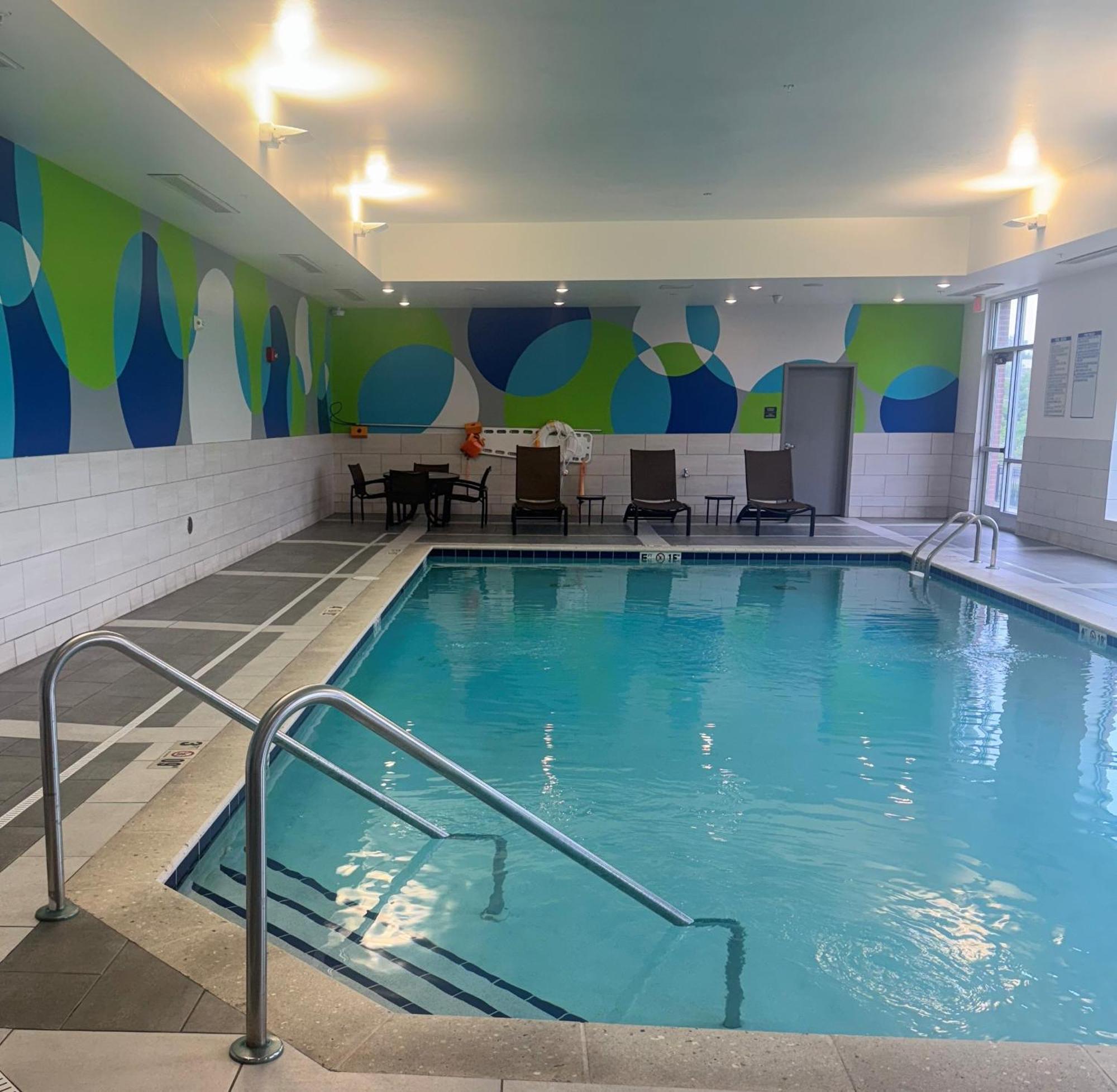 Hyatt Place Indianapolis Кармел Экстерьер фото